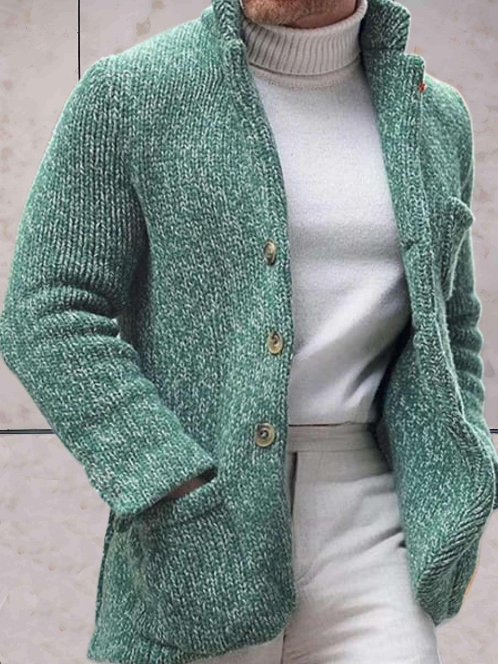 GR - Lässige Strickjacke mit hohem Ausschnitt