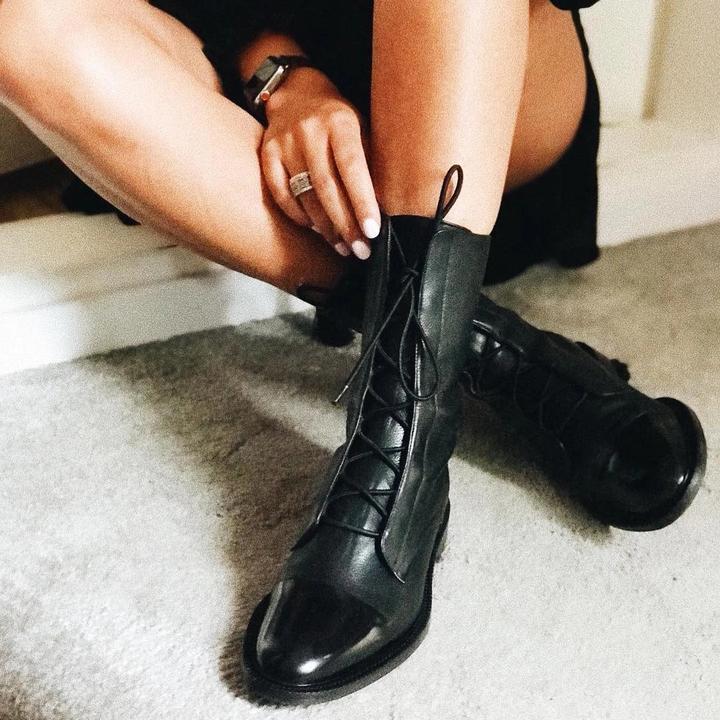 GR | Elegant ankle boots with heels