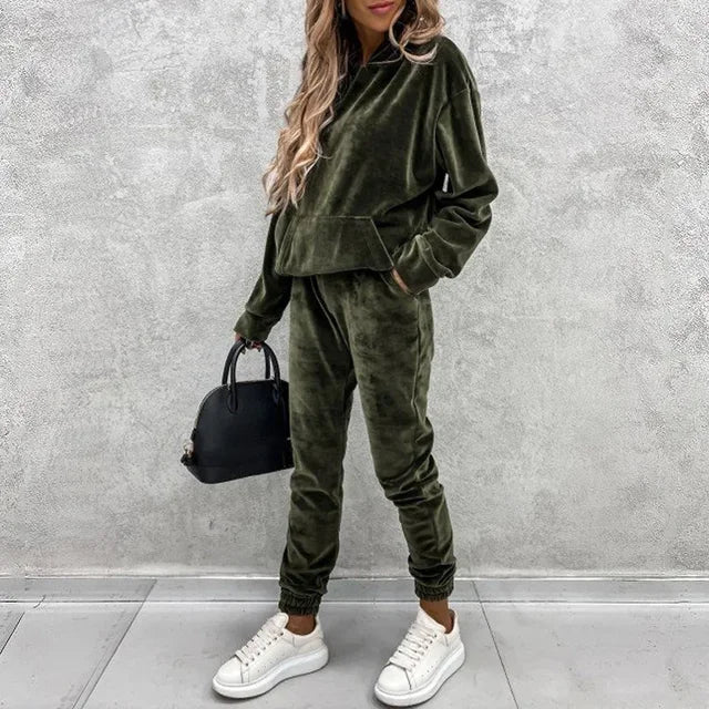 GR | Luxury Velvet Jumper and Jogging Pants Set