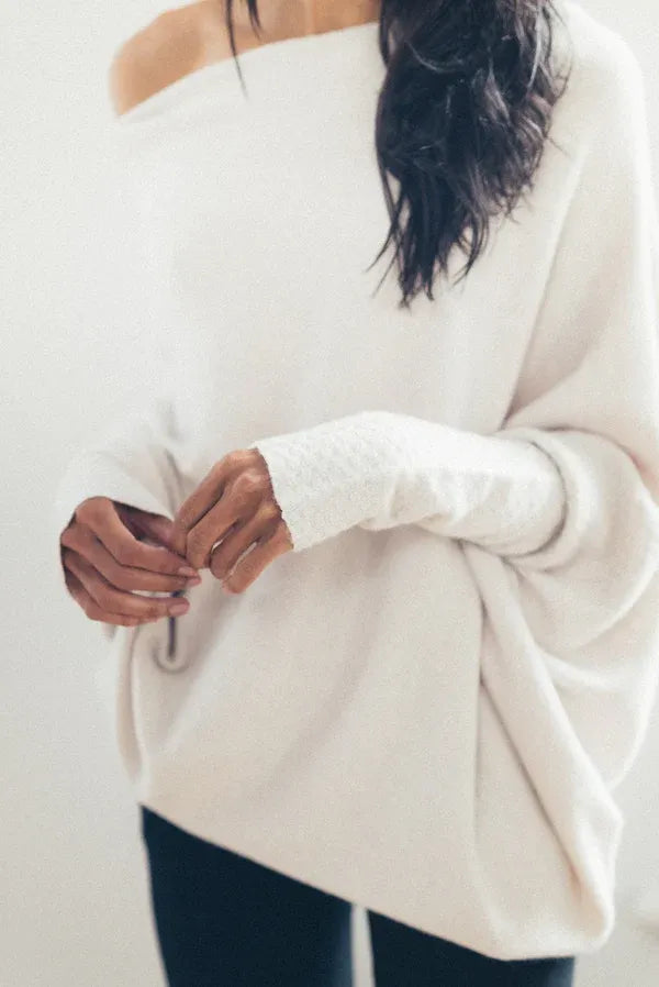 GR | Asymmetrischer Damenpullover mit eleganter Drapierung