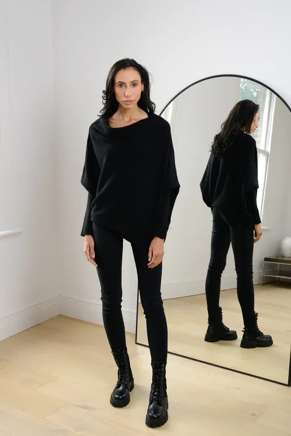 GR | Asymmetrischer Damenpullover mit eleganter Drapierung