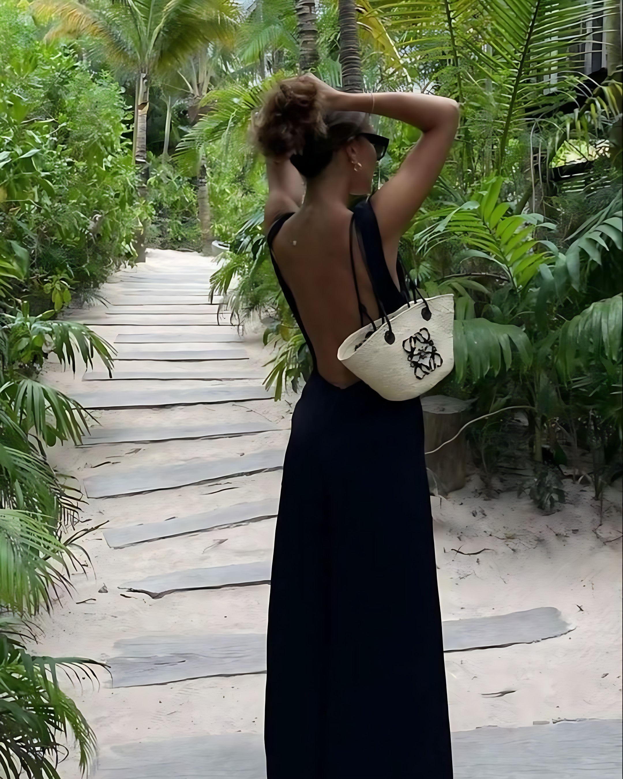 GR | Straw bag with details