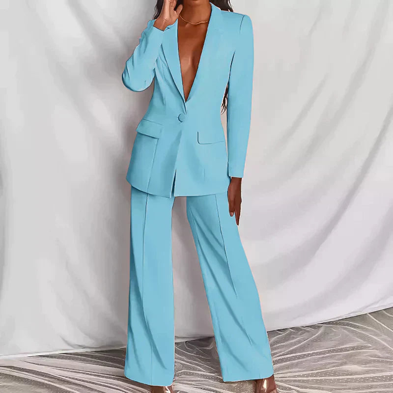 GR | Fashionable set consisting of a stylish blazer and elegant trousers 
