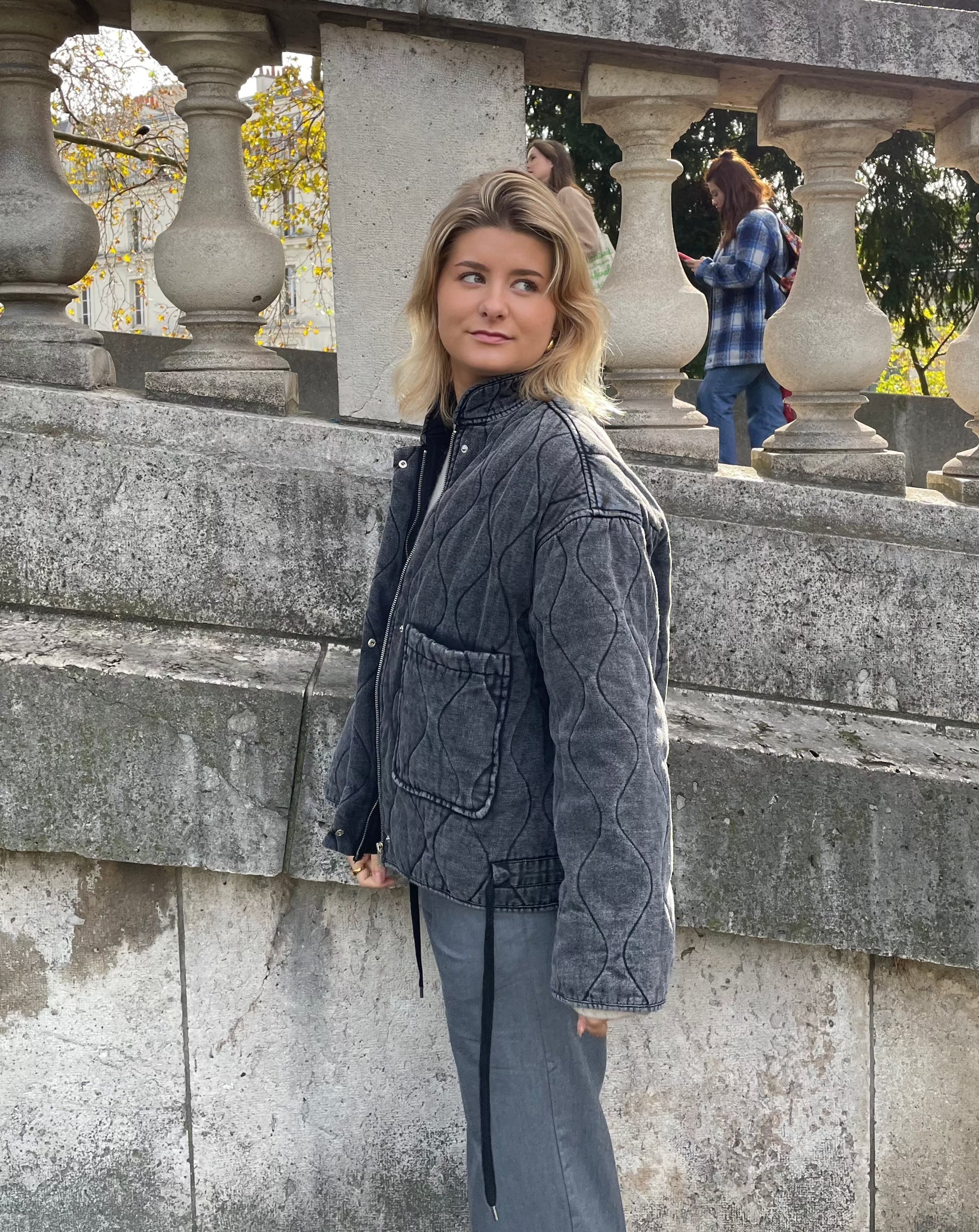 GR | Must-Have Grey Jacket with Large Pockets