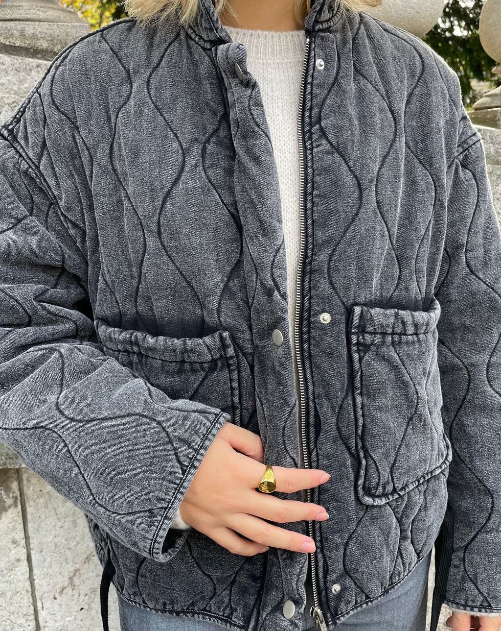 GR | Must-Have Grey Jacket with Large Pockets