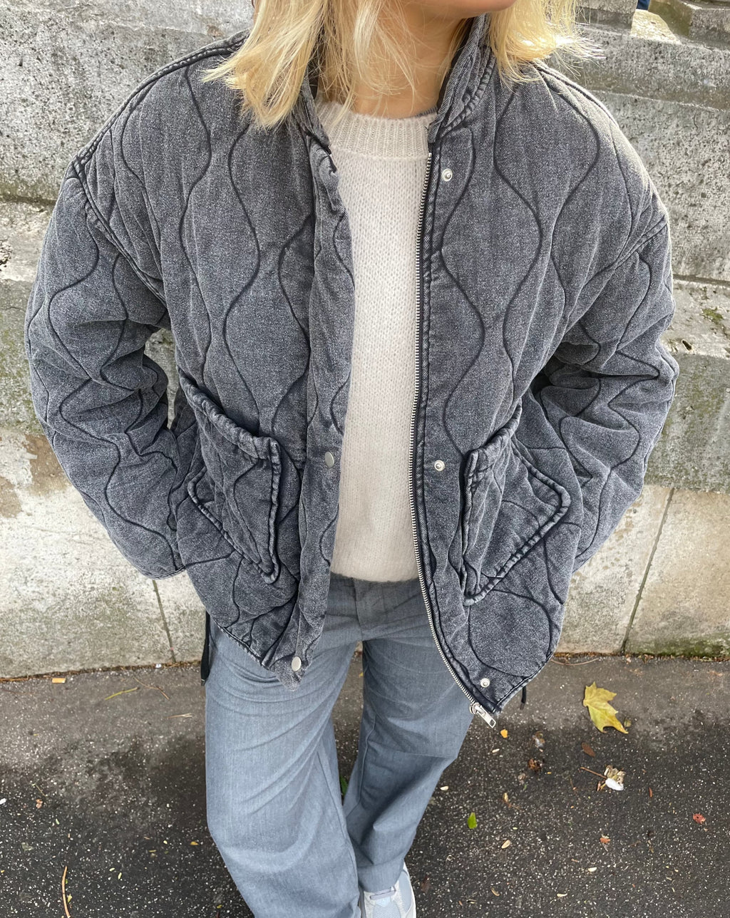 GR | Must-Have Grey Jacket with Large Pockets