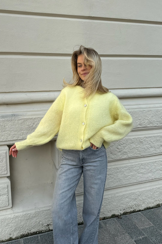 GR | Women's knitted jacket with buttons