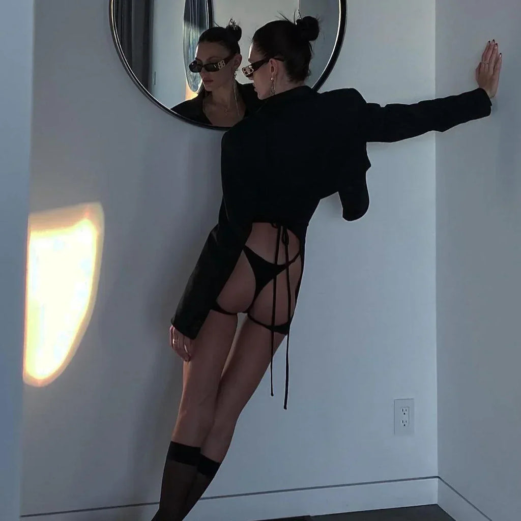 GR | Sexy Cut-Out Bodysuit with Long Sleeves
