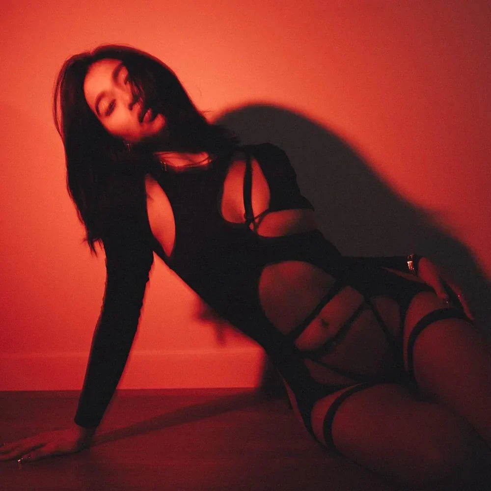 GR | Sexy Cut-Out Bodysuit with Long Sleeves