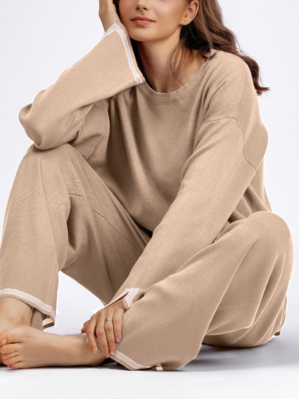 Bella™ - Elegant 2-piece lounge set made of stretchy knit fabric