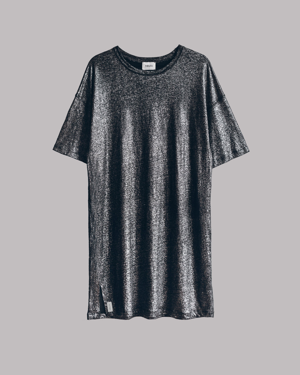 GR | Das dunkel glitzernde Leinenkleid