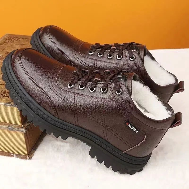 GR | Robust, lined leather winter boots with non-slip sole