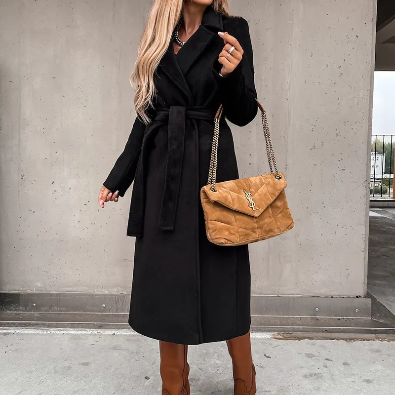 GR Coat | Elegant long coat for women