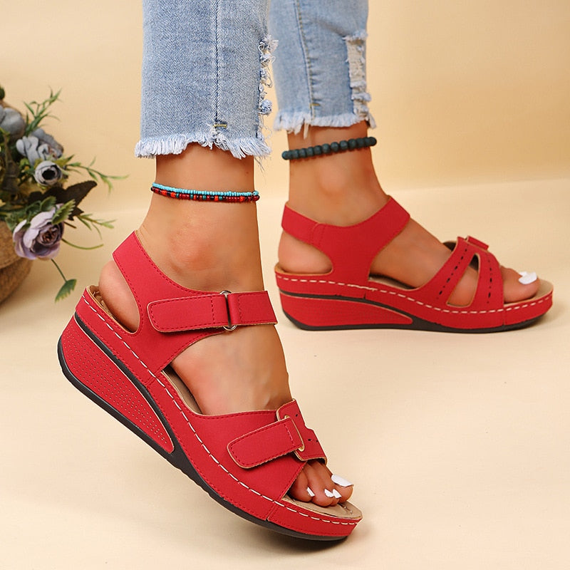 GR | Fashionable sandals for women
