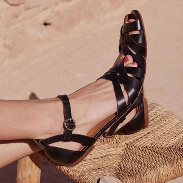 GR | Strappy sandals
