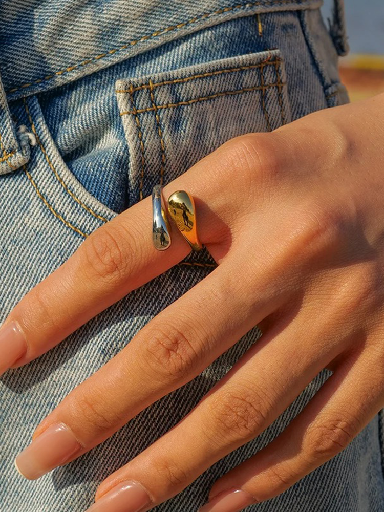 GR | Gold and Silver Ring Made of High-Quality Stainless Steel