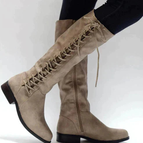 GR - Elegant lace-up boots