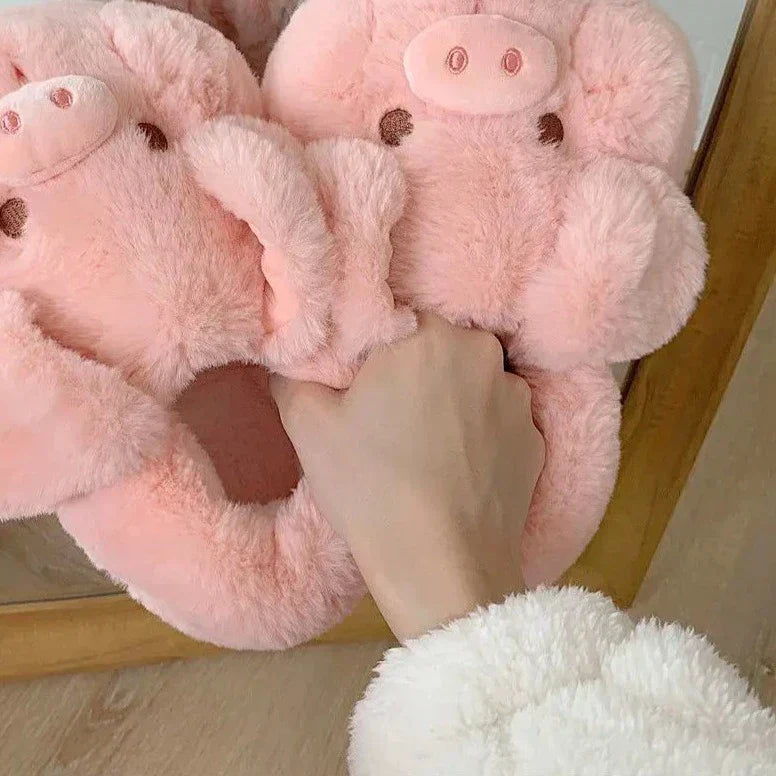GR | Fluffy Pig Slippers