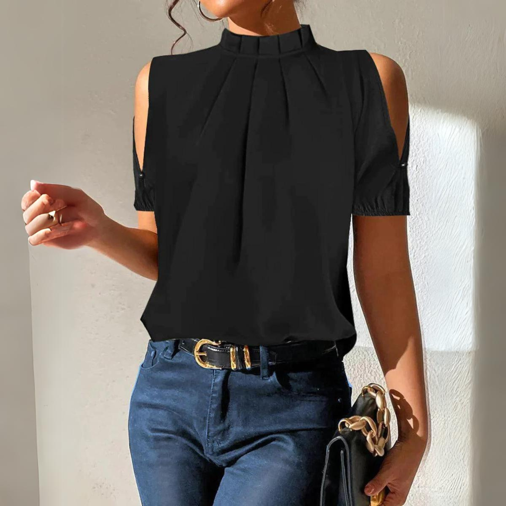 GR | Black pleated top with split sleeves