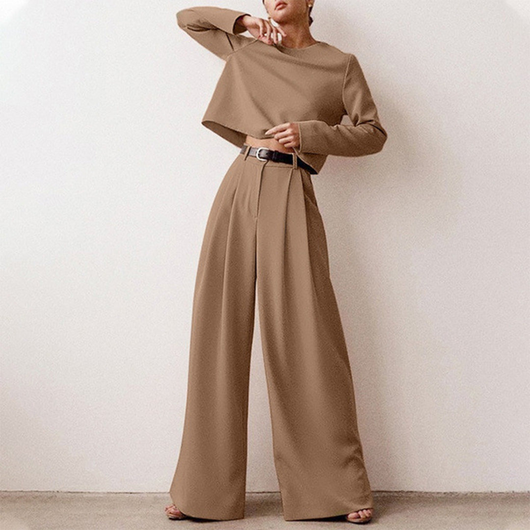 GR | Long-sleeved and wide-leg trousers for women