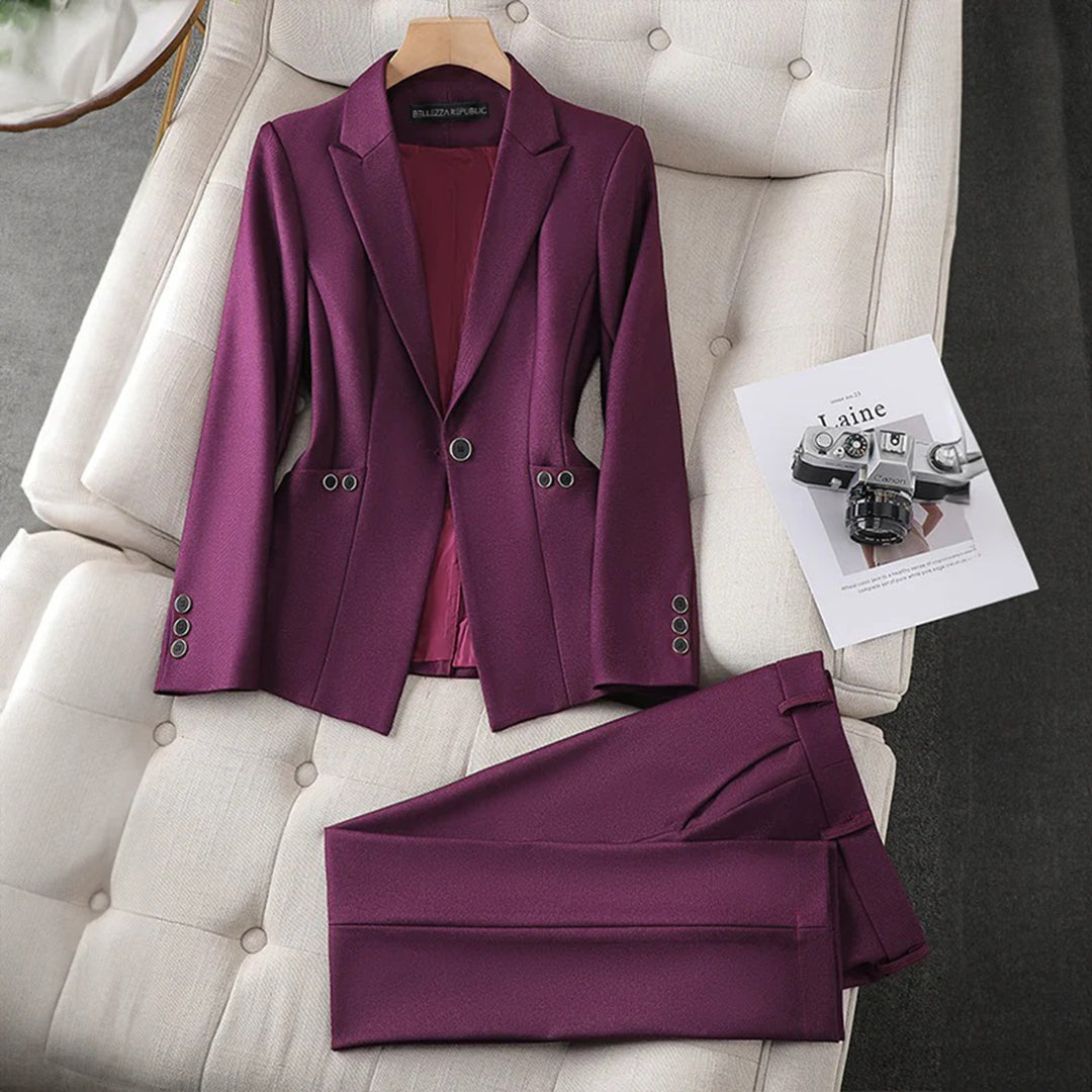 GR | Elegant set of blazer and trousers