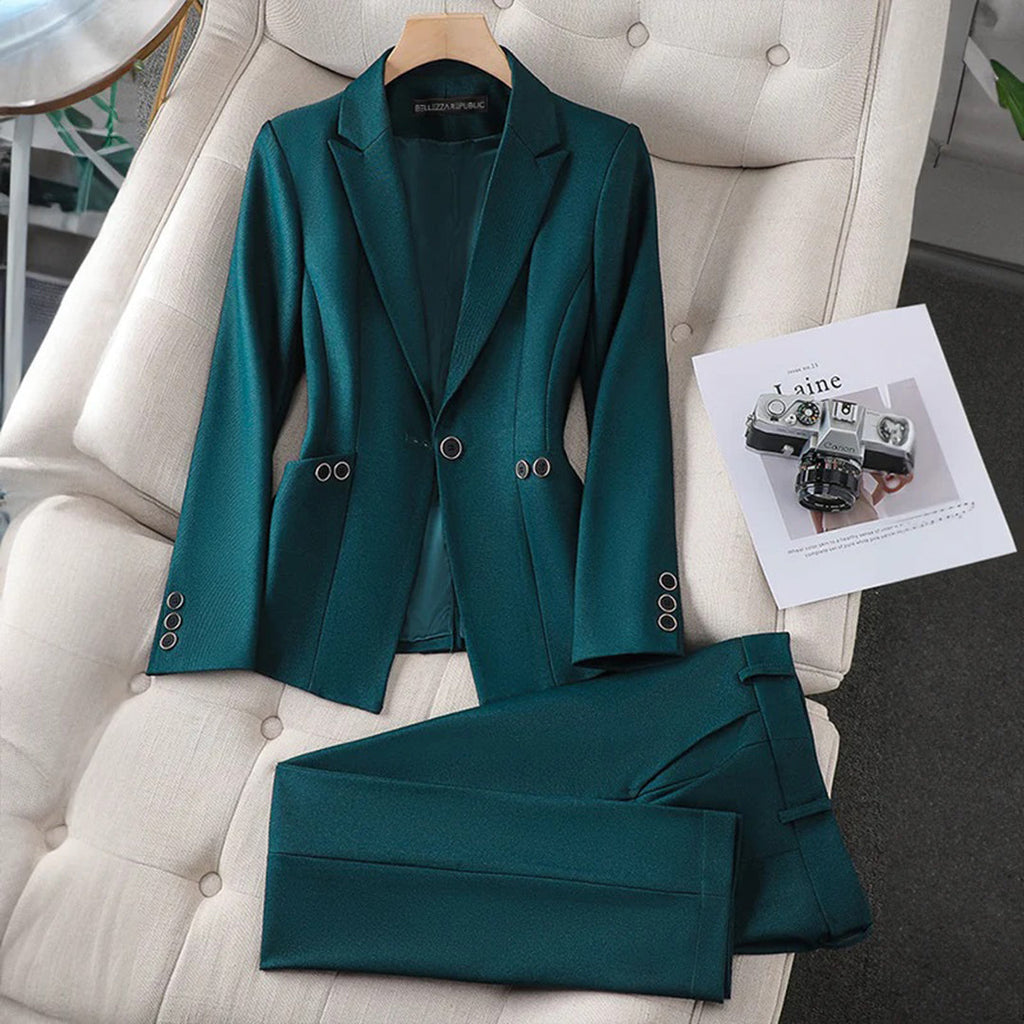 GR | Women's Blazer & Trousers Set – Timeless & Versatile