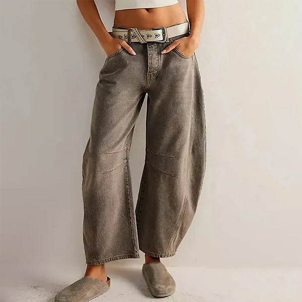 GR | Mid-rise jeans with tapered legs for women