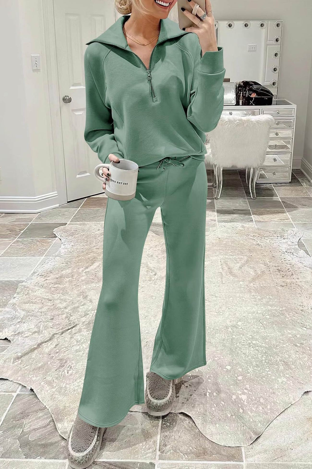GR | Langes Hosen-Set mit weitem Bein und Revers-Reißverschluss-Sweatshirt
