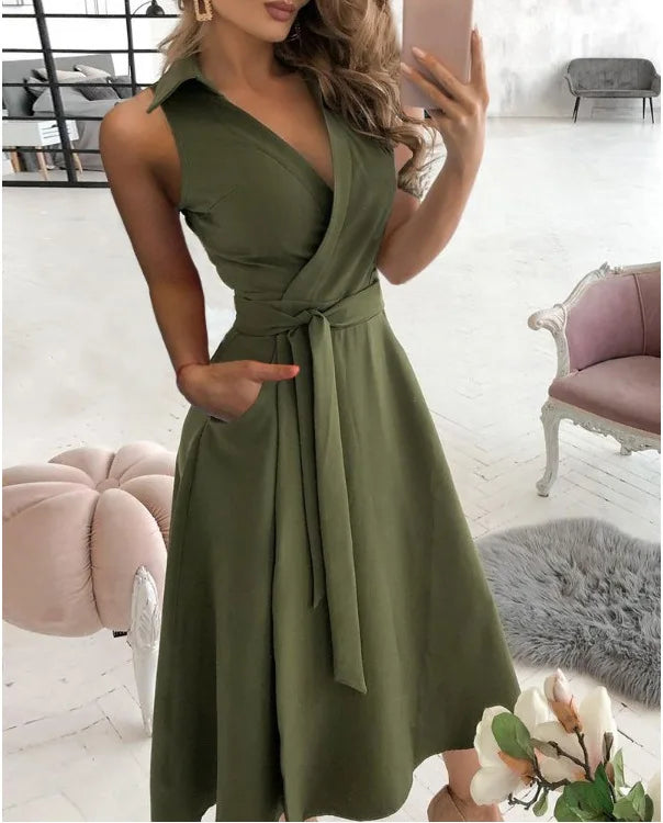 GR | Wickelkleid Ärmelloses Kragenloses Design Vorteilhaftes Taillenband Knielang