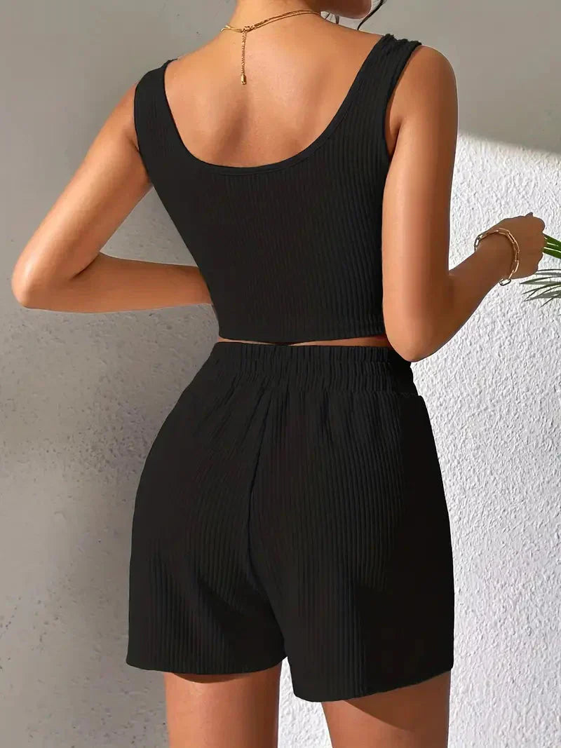 GR | Sporty outfit set for women