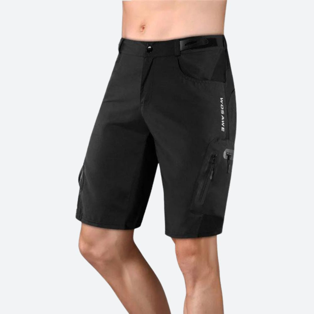 GR | Breathable and sweat-wicking shorts for outdoor use
