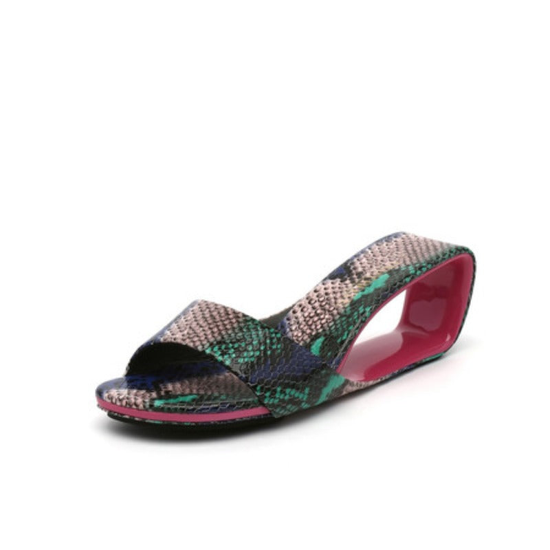 GR | Chunky heels, wedges, peep toe cutouts, genuine leather