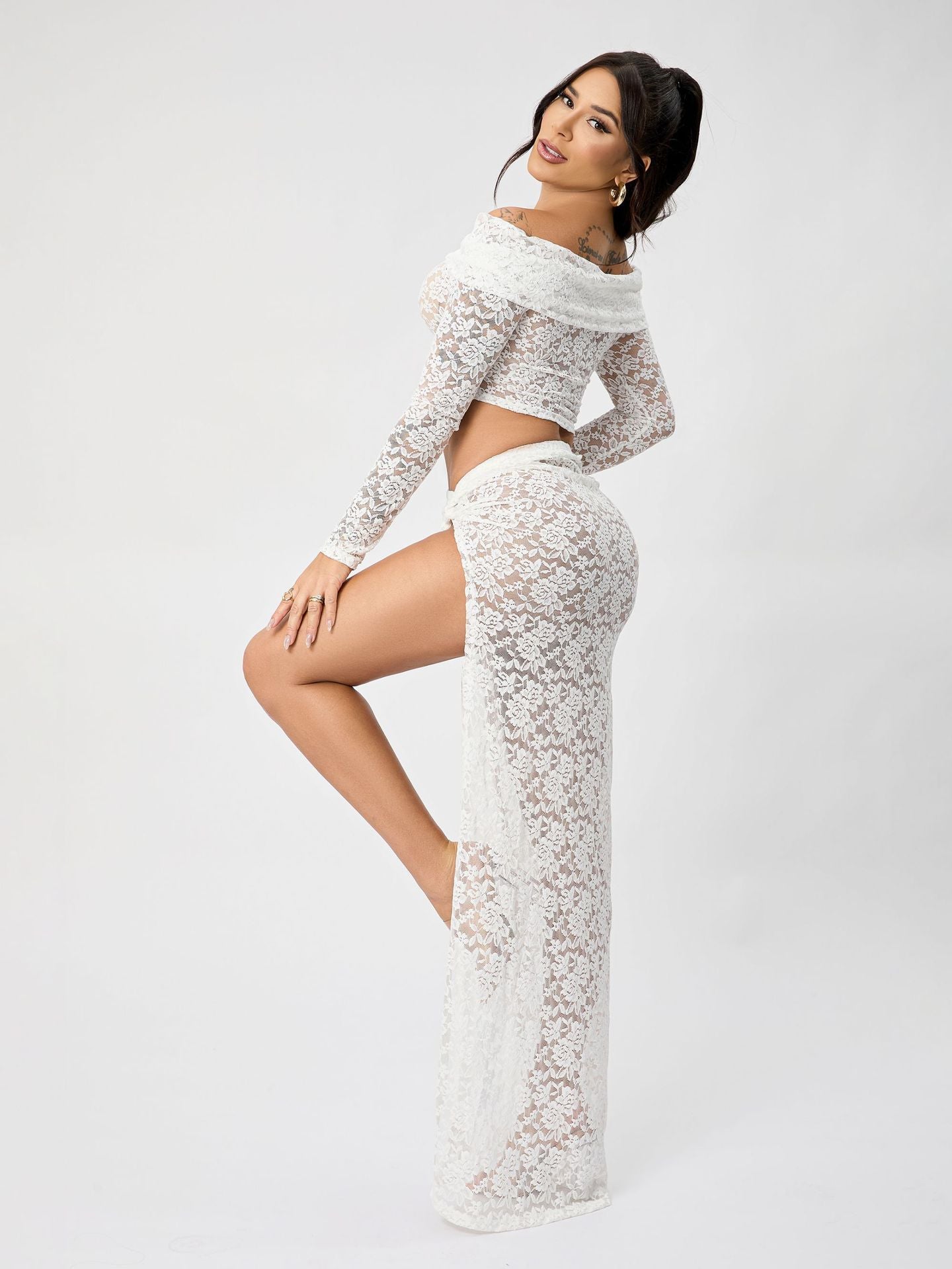 GR | Off-Shoulder Floral Lace Long Sleeve Maxi Co-Ord Set