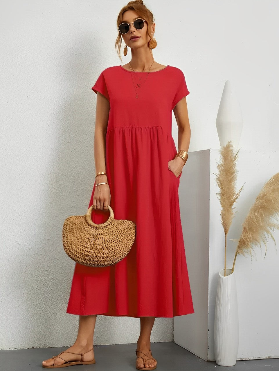 GR | Stunning cotton summer dress with a comfortable cut for warm weather