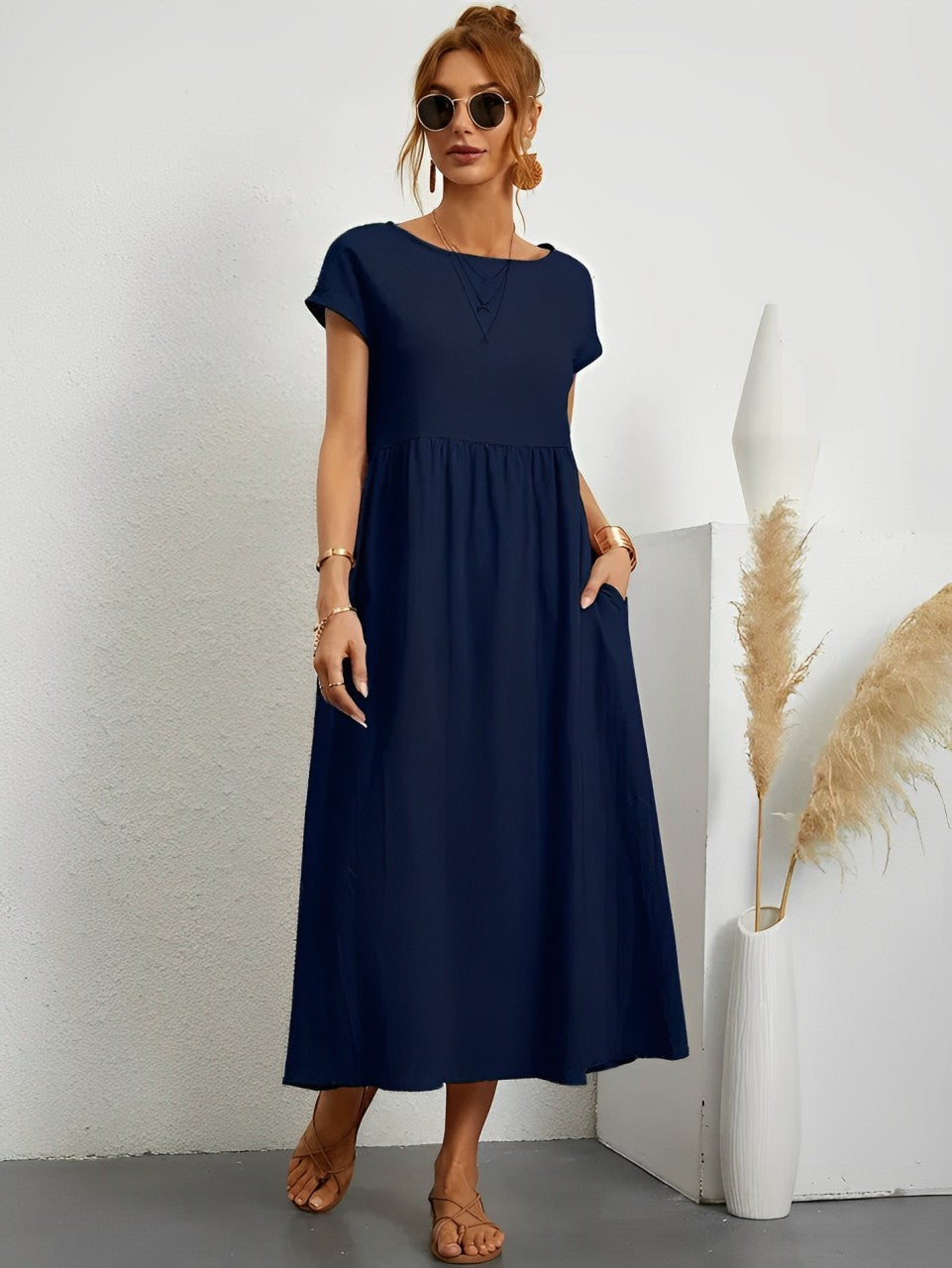 GR | Stunning cotton summer dress with a comfortable cut for warm weather