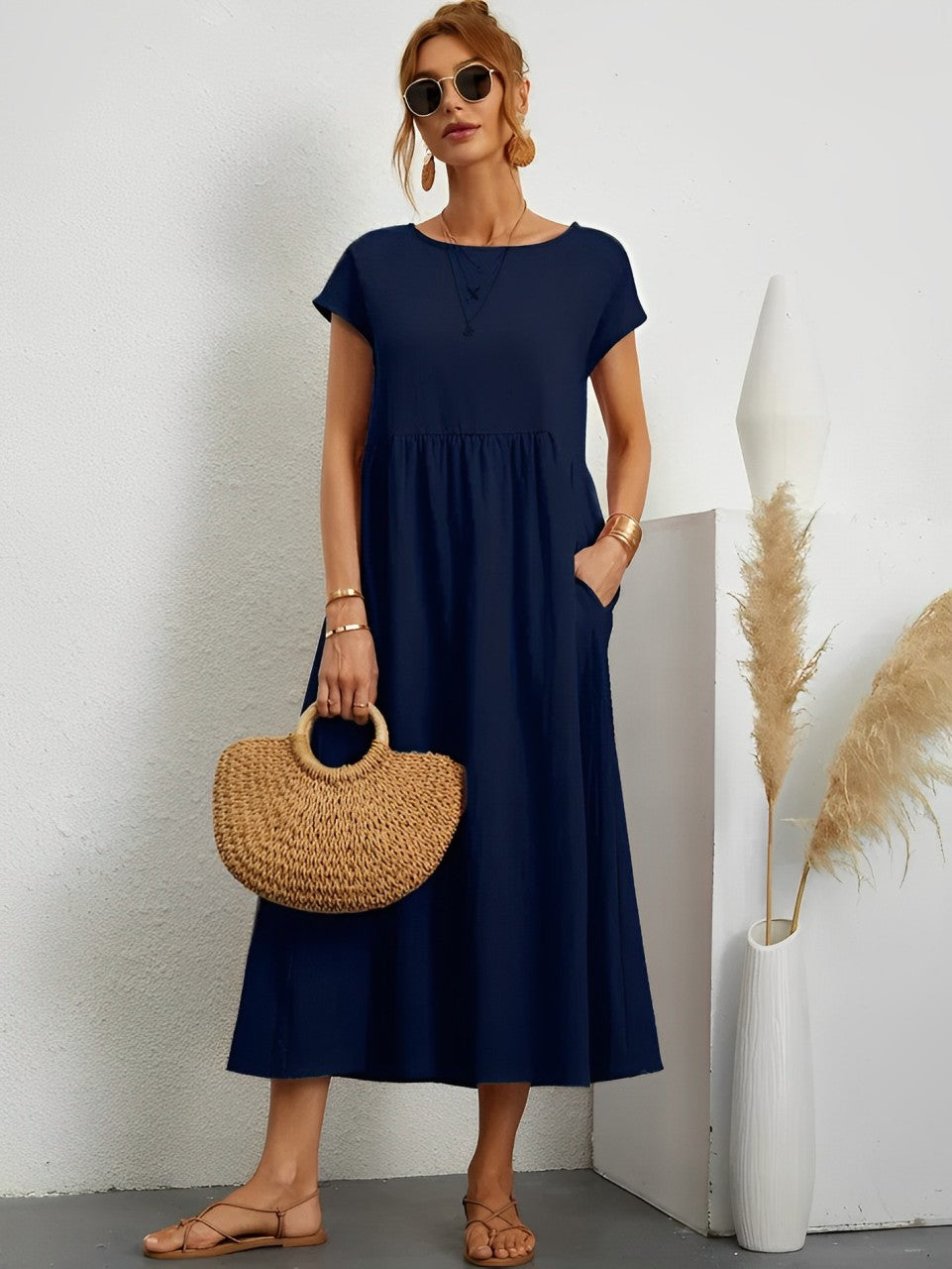 GR | Stunning cotton summer dress with a comfortable cut for warm weather
