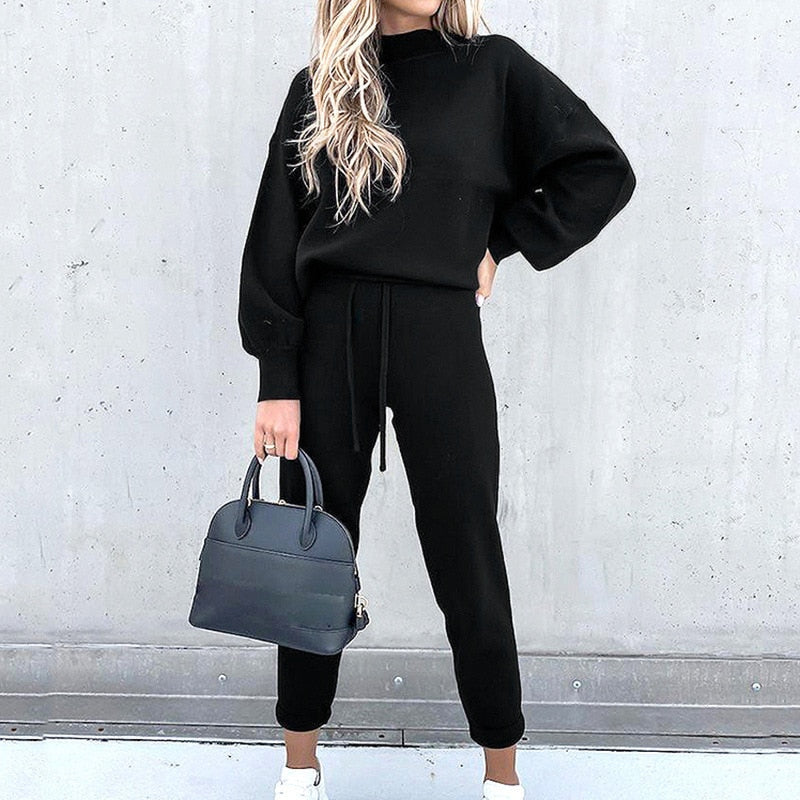 GR | 2-Piece Tracksuit, Elegant and Comfortable, Women's Loungewear