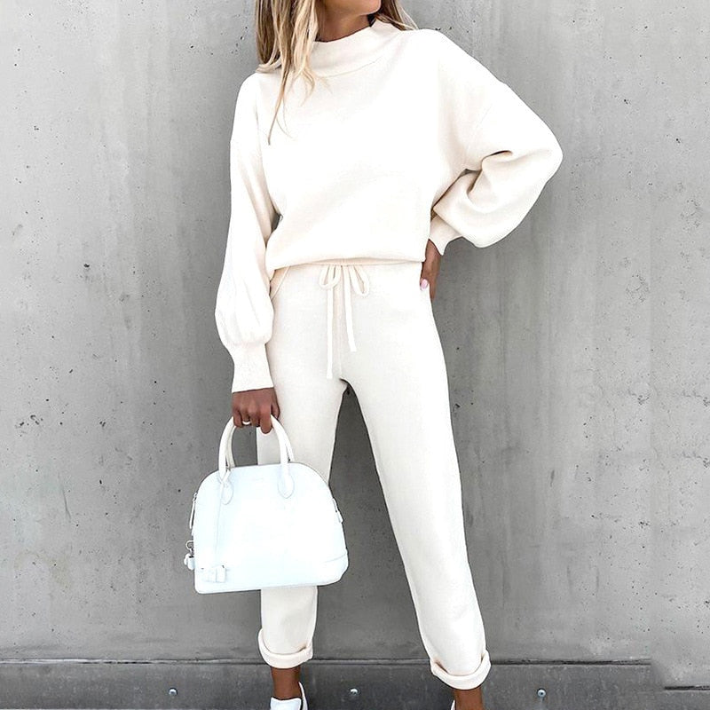 GR | 2-Piece Tracksuit, Elegant and Comfortable, Women's Loungewear