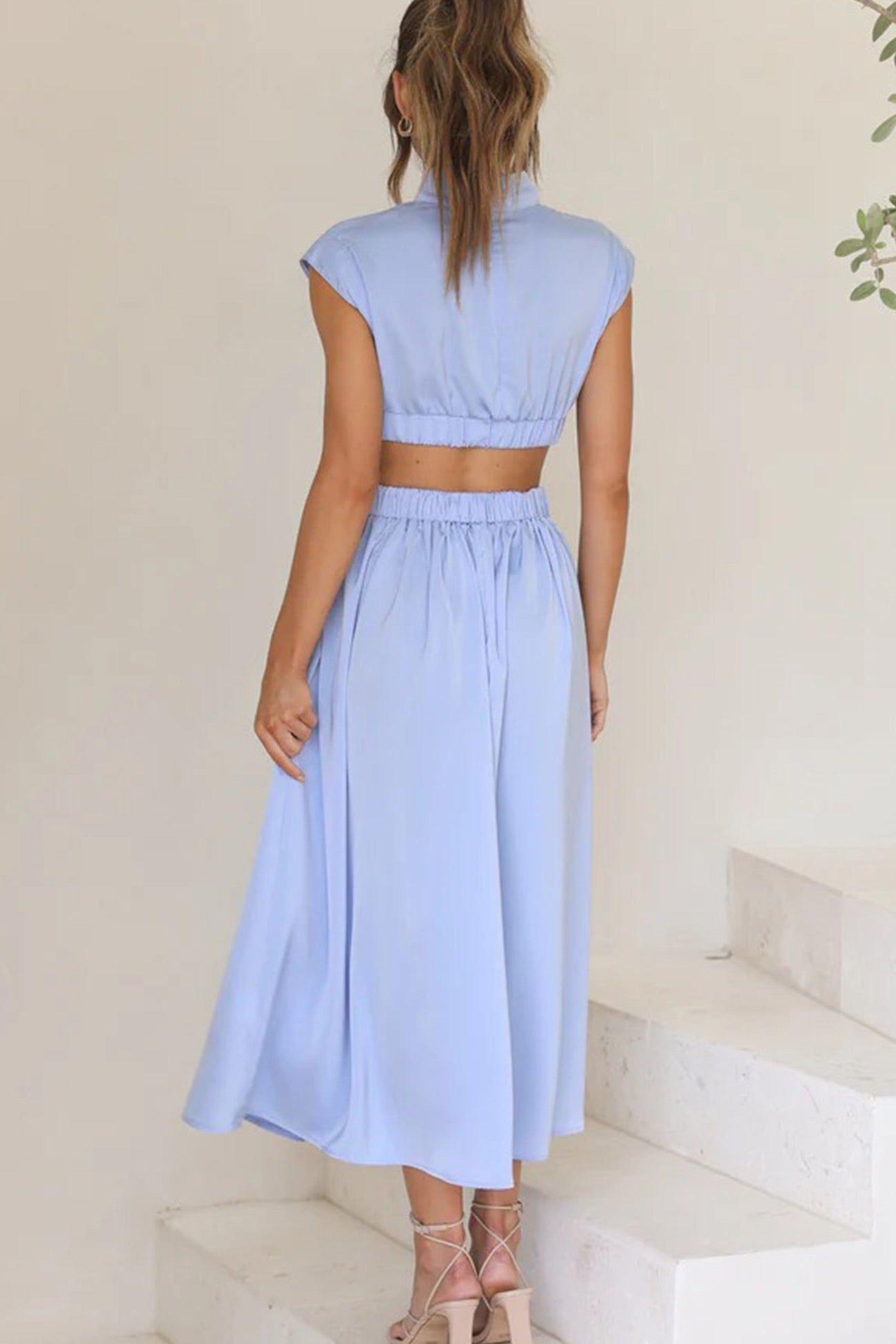 GR | Mock Neck Cutout Midi Kleid