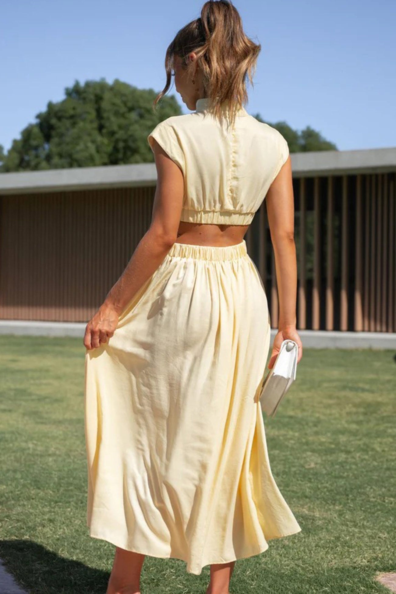 GR | Mock Neck Cutout Midi Kleid