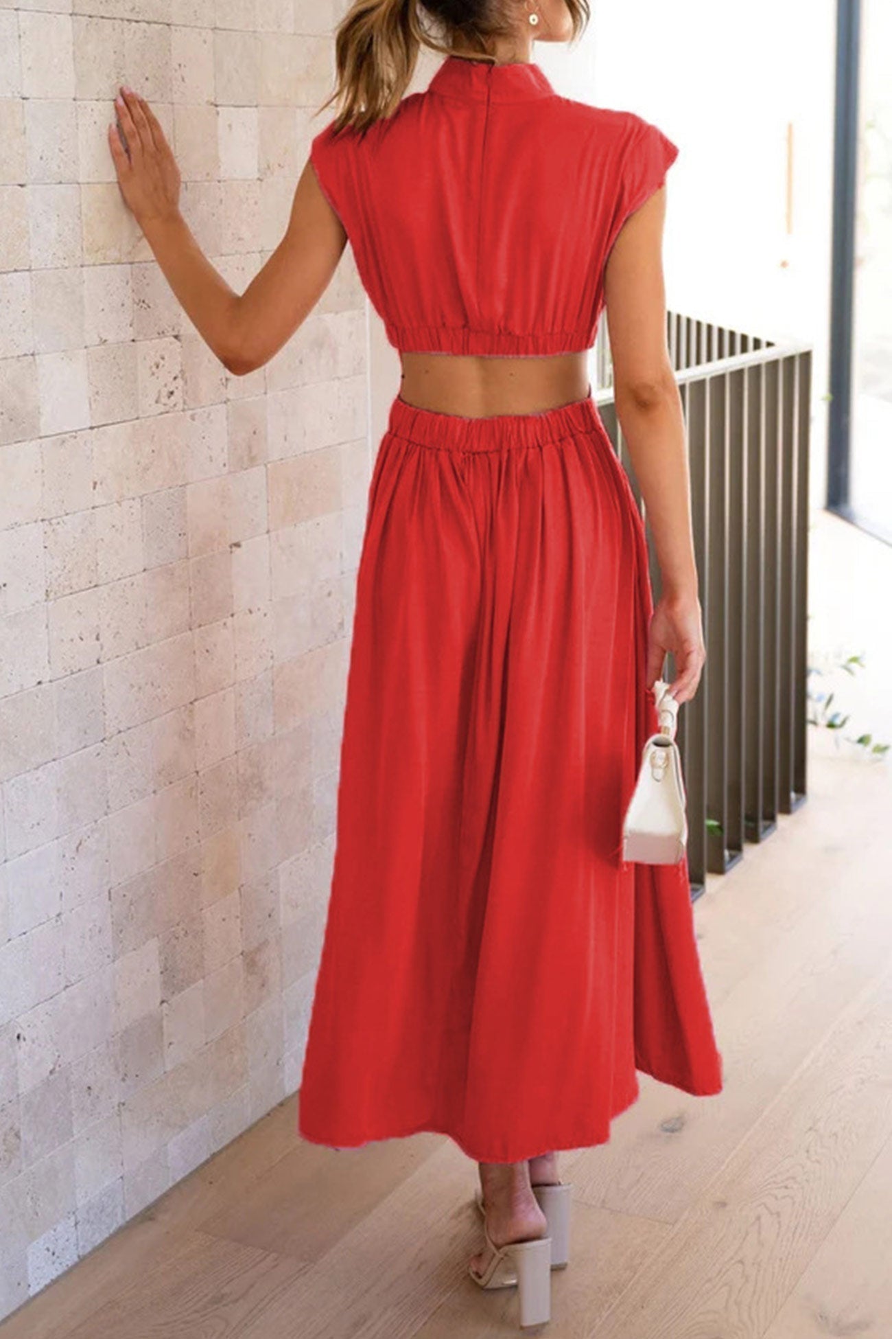 GR | Mock Neck Cutout Midi Kleid