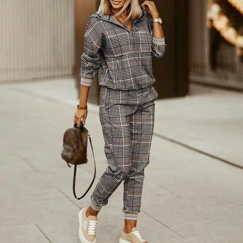 GR | Women's Stylish 2-Piece Jogging Suit Set
