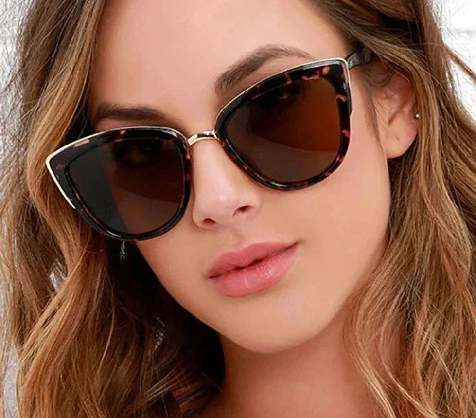 GR | Cateye Sunglasses with Gradient Lenses and UV Protection