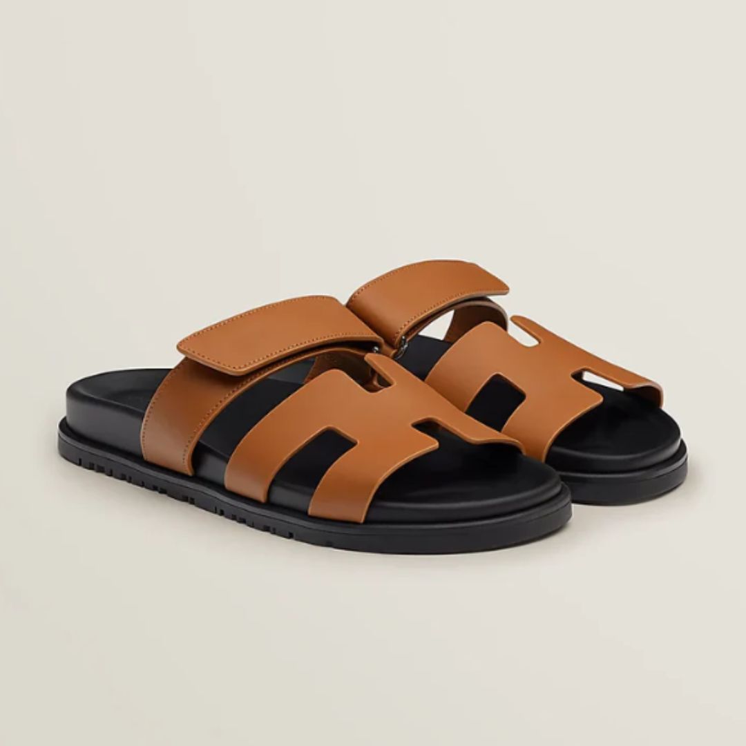 GR | Fashionable sandals style