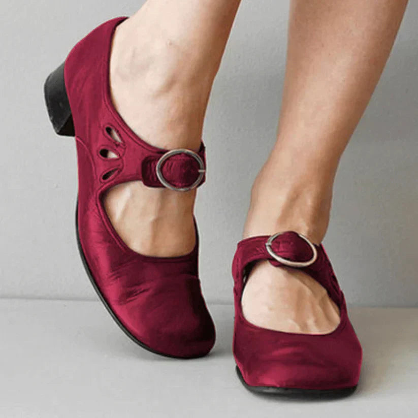 GR | The Unique and Comfortable Leather Sandal