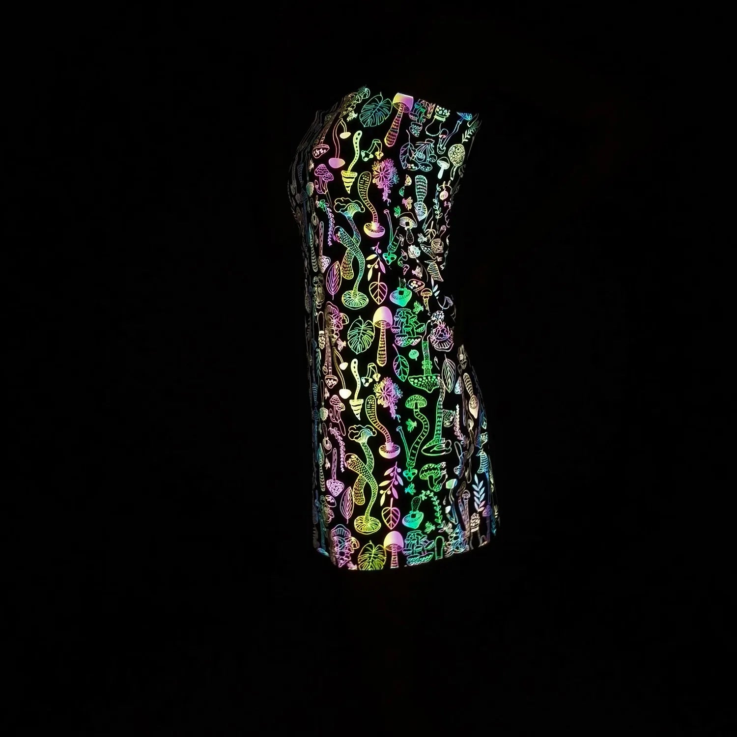 GR | Luminous party dress with glow-in-the-dark effect