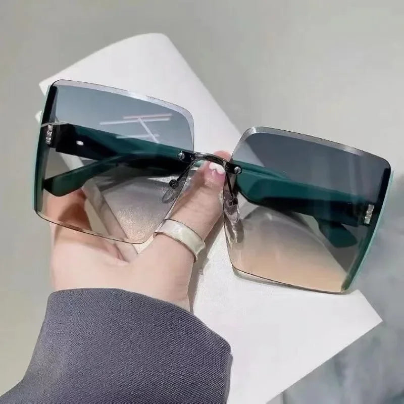 GR | Stylish Square Vintage Sunglasses for Women