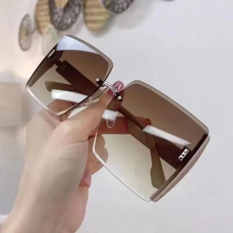 GR | Stylish Square Vintage Sunglasses for Women