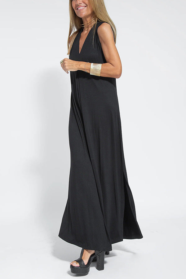 Fashionable and lightweight dress