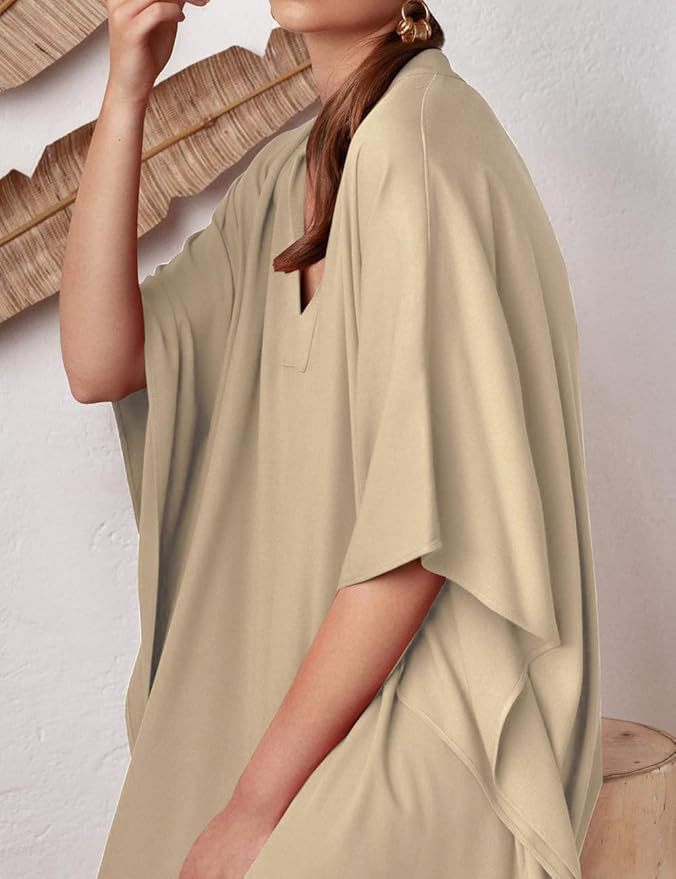 Women's kaftan with a relaxed cut and elegant V-neck, size [size missing]